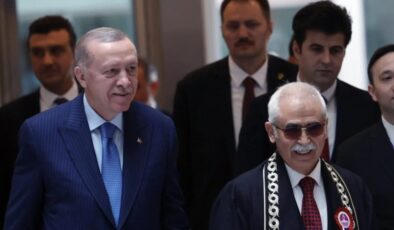 Cumhurbaşkanı Erdoğan Anayasa Mahkemesi’ndeki merasime katıldı