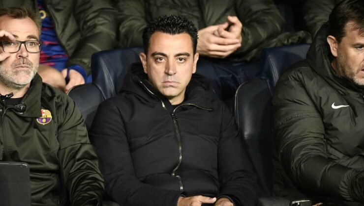 Xavi’den kalma kararıyla ilgili açıklama