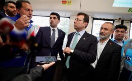 Yüzde 100 Elektrikli, 420 Kişilik Çevreci Metrobüsün Test Sürüşüne Ekrem İmamoğlu Tanıklık Etti