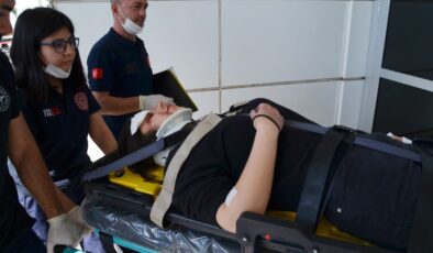 Aksaray’da iki lise öğrencisine çarpıp kaçan şoföre para cezası
