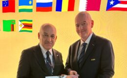 Mehmet Büyükekşi, Gianni Infantino ile bir ortaya geldi