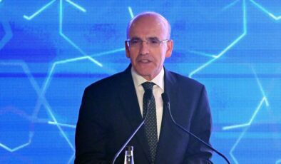 Mehmet Şimşek: Vergi muafiyet ve istisnaları gözden geçiriliyor