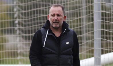 Sergen Yalçın’dan Beşiktaş karşılığı