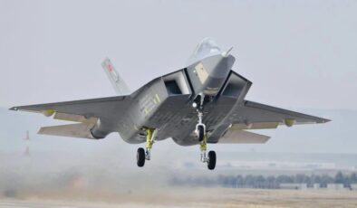 Ulusal muharip uçak KAAN ikinci defa gökyüzü ile buluştu