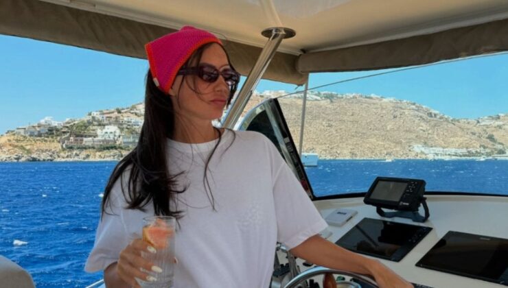 Hekimler’in Ela’sı Yasemin Özilhan teknesinden paylaşım yaptı! İkram masasına yorum yağdı